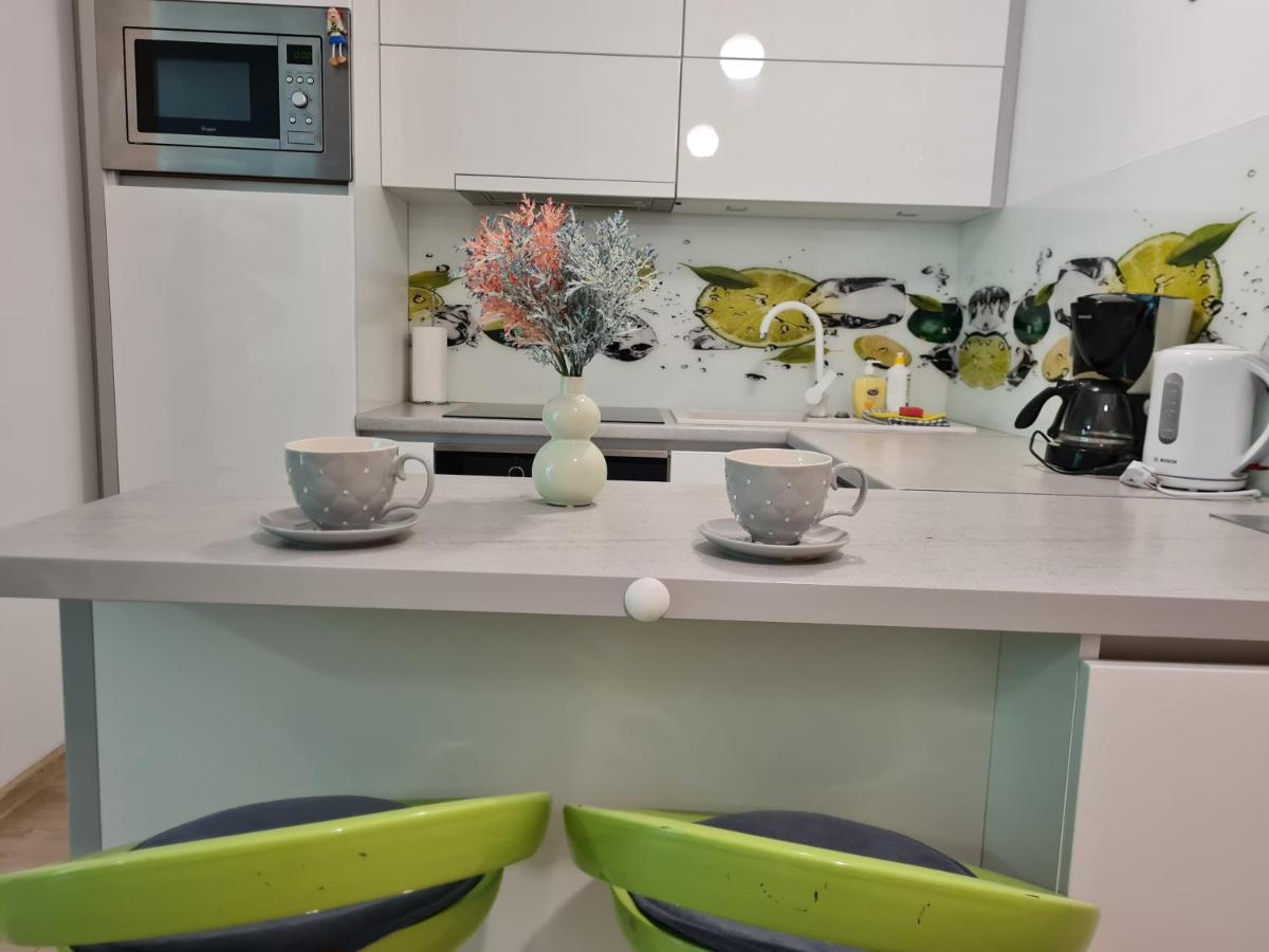 Apartamentyprzymorzu Apartament Z Basenem I Bawialnia Колобжег Экстерьер фото