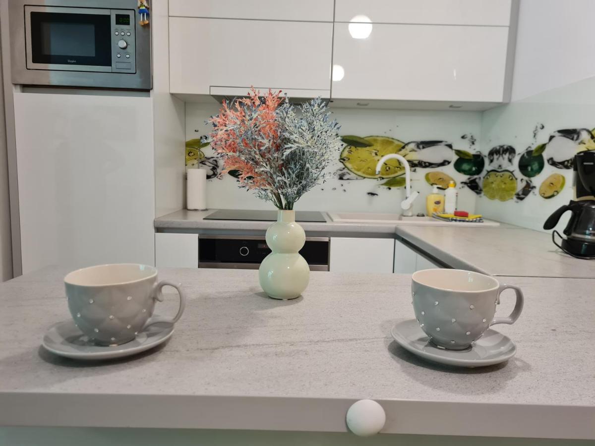 Apartamentyprzymorzu Apartament Z Basenem I Bawialnia Колобжег Экстерьер фото