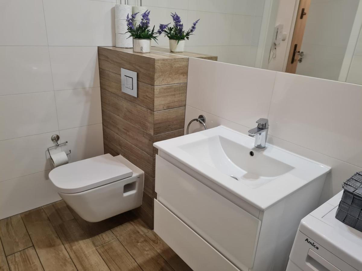 Apartamentyprzymorzu Apartament Z Basenem I Bawialnia Колобжег Экстерьер фото